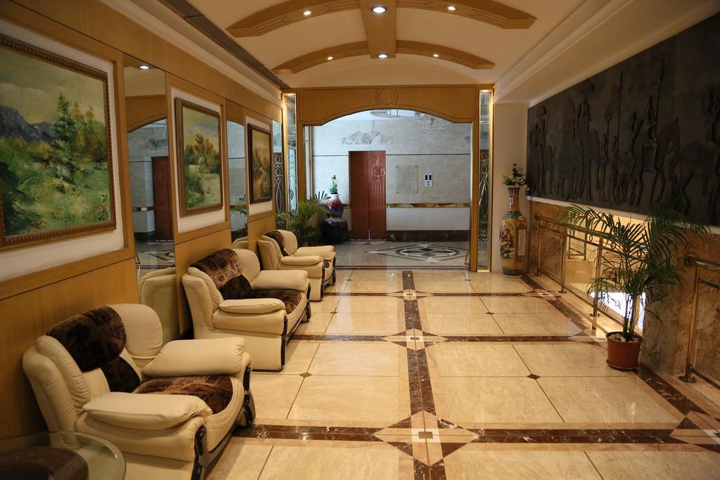 Hotel Benzz Park Τσενάι Εξωτερικό φωτογραφία