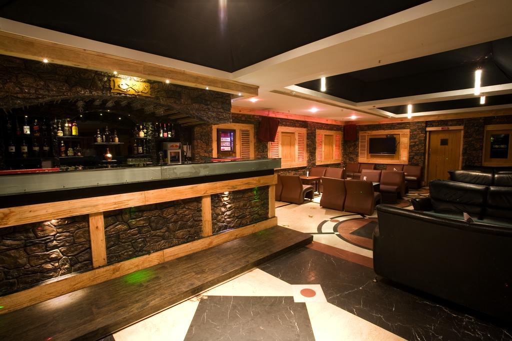 Hotel Benzz Park Τσενάι Εξωτερικό φωτογραφία