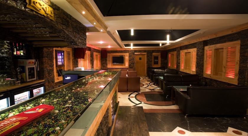 Hotel Benzz Park Τσενάι Εξωτερικό φωτογραφία